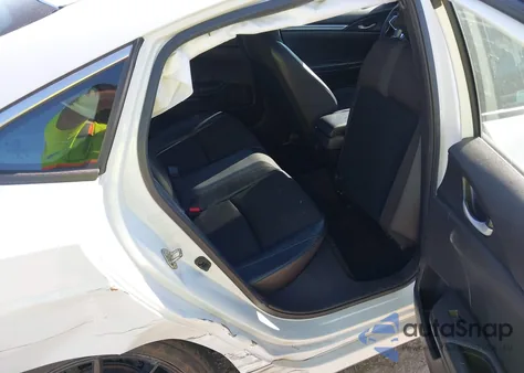 2019 Honda Civic Sport z USA, uszkodzony, nr VIN 2HGFC2F81KH585763